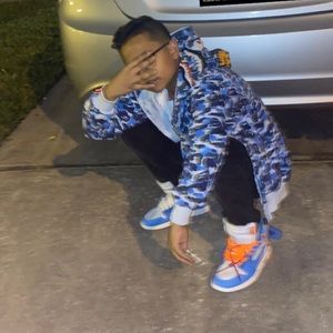 Meet your Posher, Nicholas